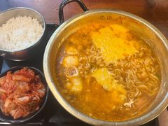-米屋石锅拌饭(师大店)