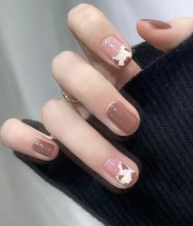 -悦指间美甲美睫