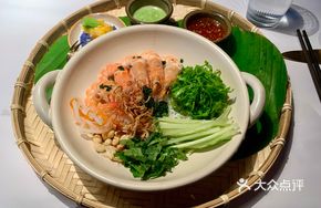 Fresh Shrimp Lemongrass Noodles