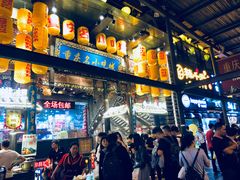 -八一好吃街·高品美食广场