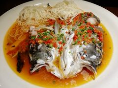 老坛剁椒蒸有机鱼头-举炊·寻湘记·新鲜现炒(临平西子国际店)