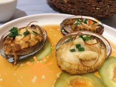 百香果蒸鲍鱼-79号渔船海鲜饭店(宝安店)