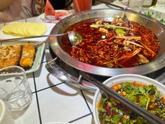 -蛙一刀·麻椒鱼火锅(金仙桥店)