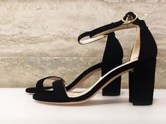 -STUART WEITZMAN(静安嘉里中心店)