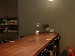 -POKEE VIA&Brunch·维娅(重庆来福士店)