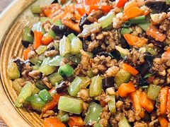 云南黑三剁-滇越乘象云南餐厅(次渠店)