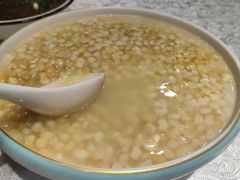 -红色根据地文化主题酒店(太湖街店)