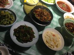 -俭朴菜(鲁磨路店)