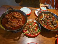 -老闵田螺馆·南昌市井菜·特色小吃(总店)