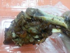 招牌烤猪蹄-美人万三·蚝大人生蚝小馆(昌里路店)