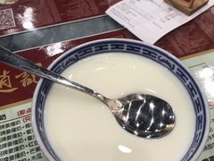-赵记传承特色牛奶甜品(泉城广场店)