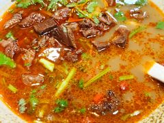-金杨拉面王小吃面馆·牛三宝面·红烧牛肉粉