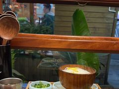 -银米·云南传统过桥米线(双廊黑金冠店)