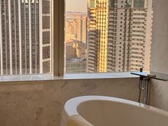 -大连中远海运洲际酒店