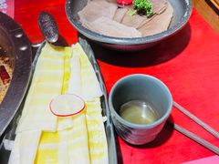 -谭鸭血老火锅·匠心(环球港旗舰店)