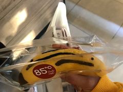 -85度C(生甜甜圈研究工坊·上海松江人民北路店)