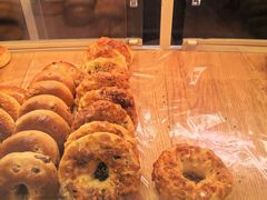 -HOT CRUSH趁热集合·现烤面包(环球港店)