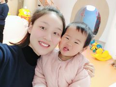 -小门牙好性格托育(北外滩中心)