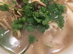 -萧记三鲜烩面(郑汴路店)