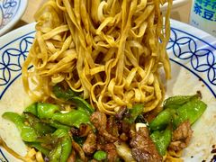 -李与白包子铺(桐梓林店)