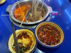 -马路边边火锅串串(观前街店)