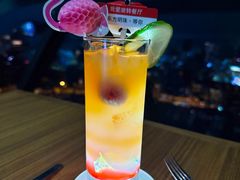 -东方明珠·空中旋转餐厅