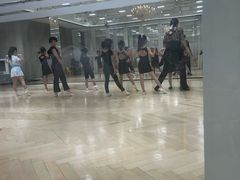 -港龙舞蹈·成人少儿舞蹈培训(深圳湾校区)