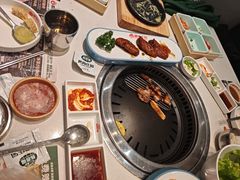 -韩香福烤肉庄园(文化西路店)