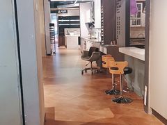 -百安居装修建材卖场(南山店)
