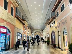 -佛罗伦萨小镇广佛名品奥特莱斯(疏港路店)