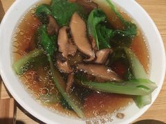 菌香蔬菜汤-贰拾捌味·宜宾燃面(春熙路旗舰店)