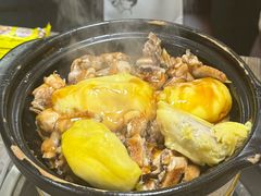 -东川炭炉鸡煲·榴莲瓦煲鸡(广州首店)