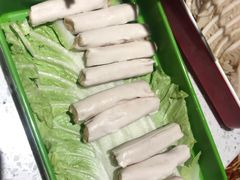 -钢管厂五区小郡肝串串香(蜀都万达店)