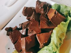 -墨脱石锅椰子鸡•香草鸭•东山羊(大东海店)