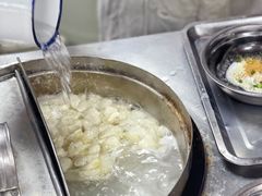 -荣巷小馄饨(荣巷店)