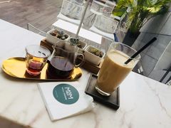 -UNI UNI(环亚凯瑟琳店)