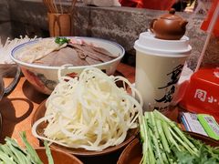 -周小明火锅(黑金冠社区店)