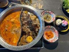 -牛武士寿喜烧·和牛火锅自助(全球首店)