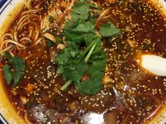 黯然销魂牛腩面-文叔·湖北名小吃·小龙虾(华强北店)