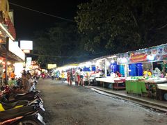 -拉威海鲜市场