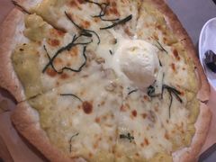 雪山榴莲松子薄饼-农畉LONFOOD(福田星河COCOPark店)