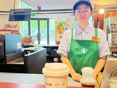 -星巴克(迪士尼小镇店)