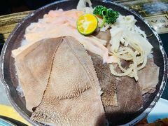 鸭肠毛肚千层肚三拼-吼堂老火锅(太古里总店)