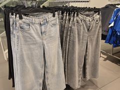 -H&M(鹏欣水游城店)