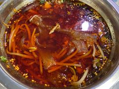 -马路边边·成都串串(翠柏路店)