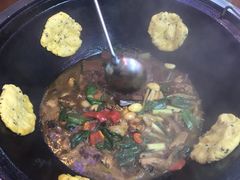 -曹丞相·地锅鸡·地锅鱼(武林店)