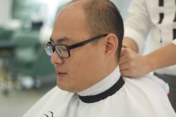 -发饰美男士增发补发假发定制店