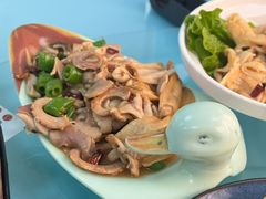 -崴海渔村(虹梅路店)