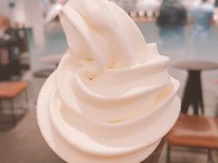 -喜茶(上海打浦桥日月光gelato lab+店)