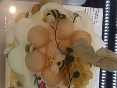 -花花卷卷·鲜食蛋糕(静安久光百货店)